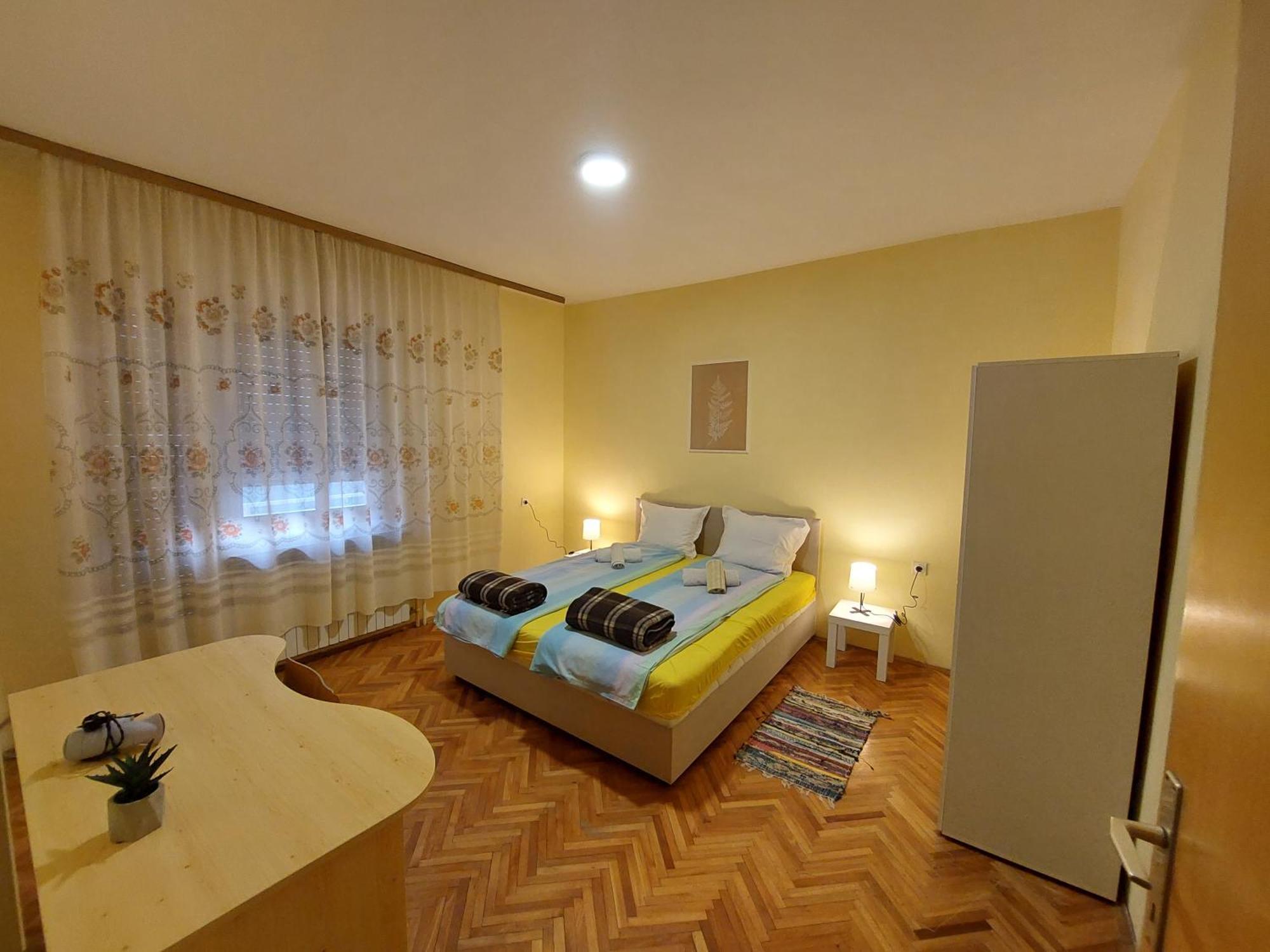 Hills Apartment Nis Phòng bức ảnh